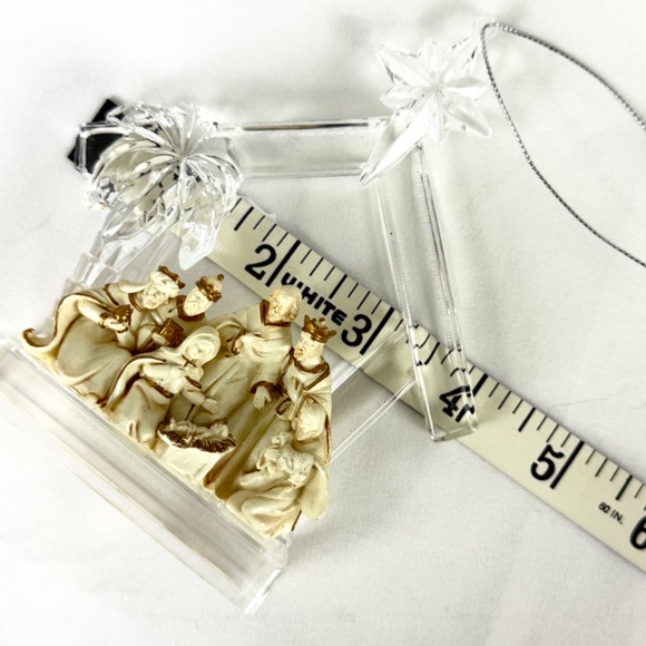 Little Acrylic Creche Nativity Ornament Stable Star Detailed Excellent Gift - Picture 7 of 13